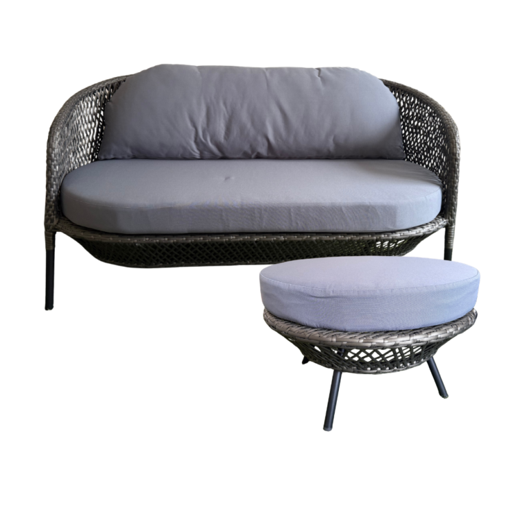 TOKYO fotelis ir pufas